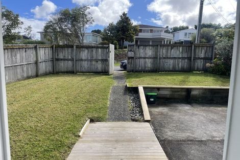Photo of property in 1/22 Edgeworth Road, Glenfield, Auckland, 0629