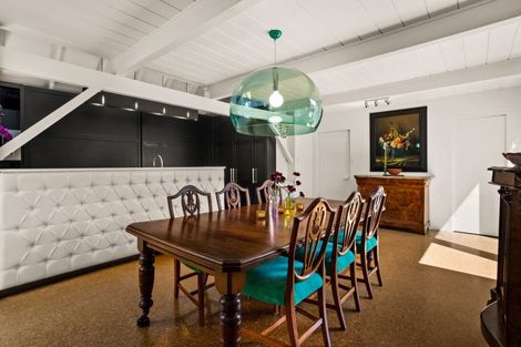 Photo of property in 15 Muritai Crescent, Havelock North, 4130