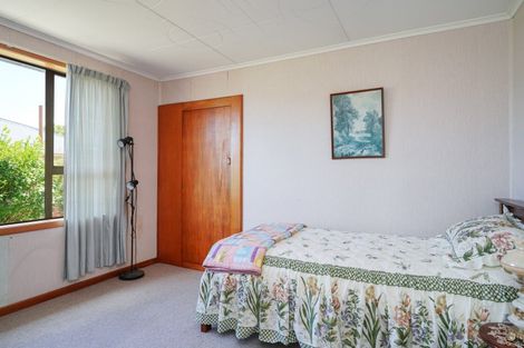 Photo of property in 52 Nichol Street, Heidelberg, Invercargill, 9812