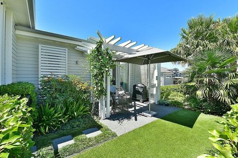 Photo of property in 46 Panorama Heights, Orewa, 0931