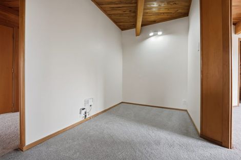 Photo of property in 272 Sturges Road, Henderson, Auckland, 0612