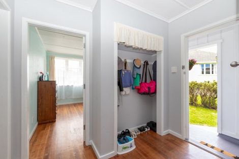 Photo of property in 11 Milford Avenue, Calton Hill, Dunedin, 9012