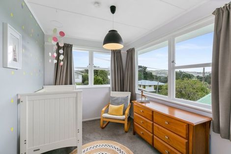 Photo of property in 64 Mark Avenue, Paparangi, Wellington, 6037