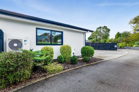 Photo of property in 4 Cessna Lane, Glen Avon, New Plymouth, 4312