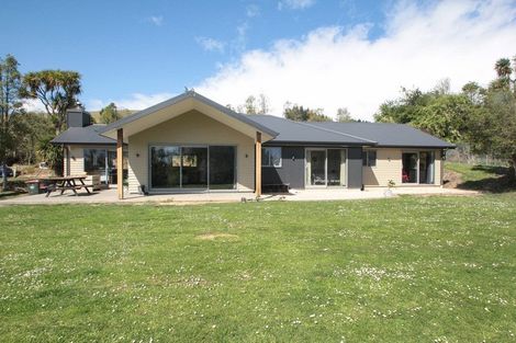 Photo of property in 22 Kinnaird Street, Herbert, Oamaru, 9495