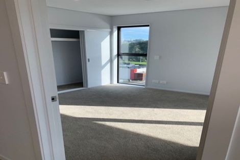 Photo of property in 217/3 Kaipiho Lane, Albany, Auckland, 0632