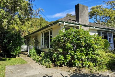 Photo of property in 44a Norton Park Avenue, Fairfield, Lower Hutt, 5011