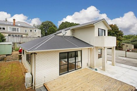 Photo of property in 14a Collingwood Road, Waiuku, 2123