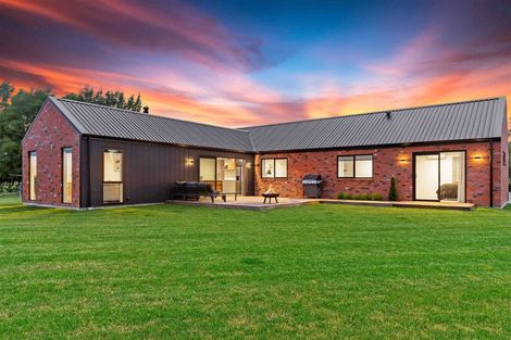 Photo of property in 9 Orbiter Drive, Ohoka, Kaiapoi, 7692