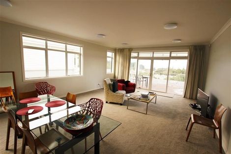 Photo of property in 48 Panorama Heights, Orewa, 0931