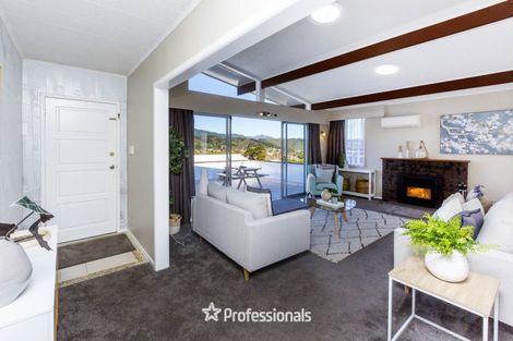 Photo of property in 19 Sunnyview Drive, Brown Owl, Upper Hutt, 5018