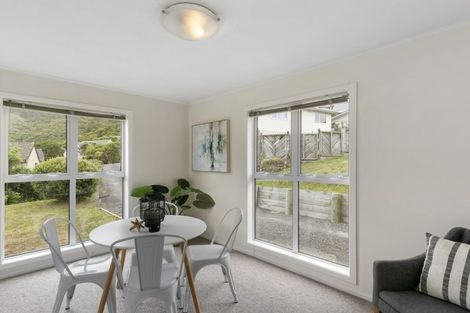 Photo of property in 30 Gaya Grove, Ngaio, Wellington, 6035