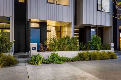 Photo of property in 95 Hobsonville Road, Hobsonville, Auckland, 0616