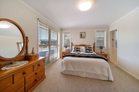 Photo of property in 48 Hagart-alexander Drive, Mosgiel, 9024