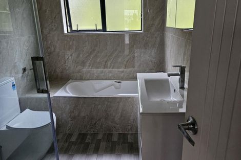 Photo of property in 46a Glendale Road, Glen Eden, Auckland, 0602