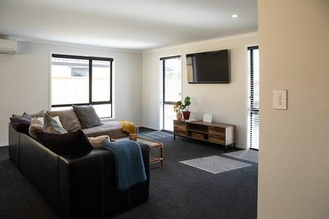 Photo of property in 6 Pa Tuna Lane, Hurdon, New Plymouth, 4310