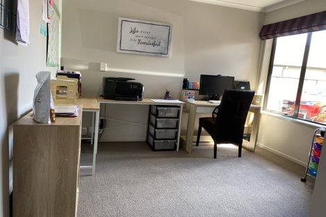 Photo of property in 68 Palliser Drive, Huntington, Hamilton, 3210