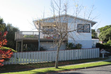Photo of property in 89 Lord Street, Stokes Valley, Lower Hutt, 5019