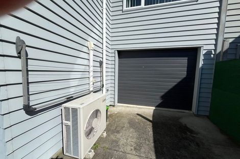 Photo of property in 1/67a Metcalfe Road, Ranui, Auckland, 0612