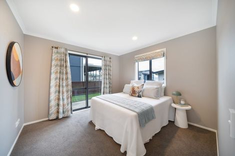 Photo of property in 85 Spenmoor Street, Newlands, Wellington, 6037