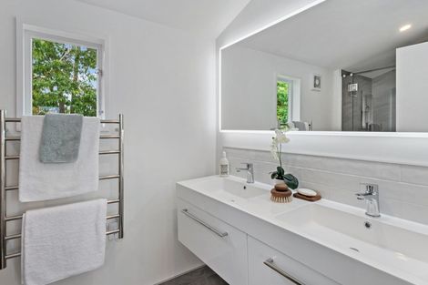 Photo of property in 497 Ilam Road, Bryndwr, Christchurch, 8052