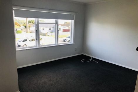 Photo of property in 23a Kapiti Crescent, Titahi Bay, Porirua, 5022