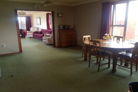 Photo of property in 24 Totara Avenue, Balclutha, 9230