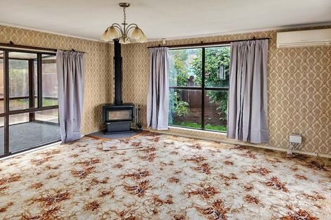 Photo of property in 343 Wellington Road, Wainuiomata, Lower Hutt, 5014