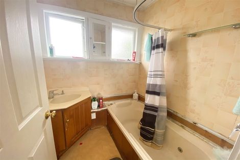 Photo of property in 151 Olliviers Road, Phillipstown, Christchurch, 8011