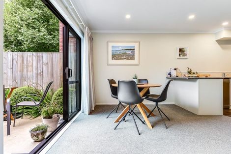 Photo of property in 2/19 Albert Street, Hamilton East, Hamilton, 3216