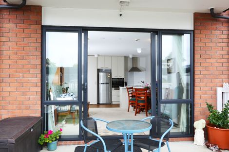 Photo of property in 102/102 Edinburgh Street, Pukekohe, 2120