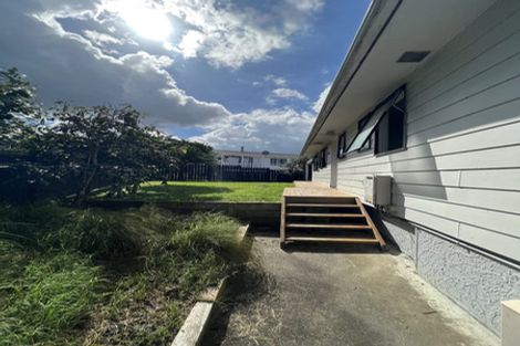 Photo of property in 36 Albatross Road, Red Beach, 0932