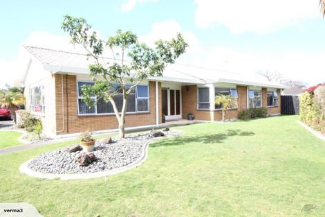 Photo of property in 9 Tatua Place, Conifer Grove, Takanini, 2112