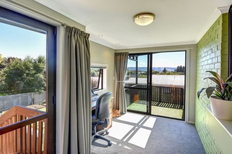 Photo of property in 27 Clyde Street, Kinmont Park, Mosgiel, 9024