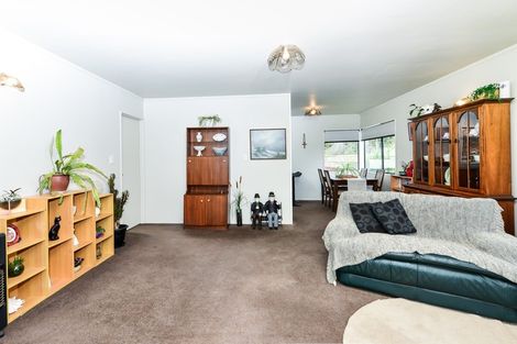 Photo of property in 2 Rigter Place, Enderley, Hamilton, 3214