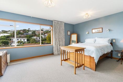 Photo of property in 63 Cannon Hill Crescent, Mount Pleasant, Christchurch, 8081