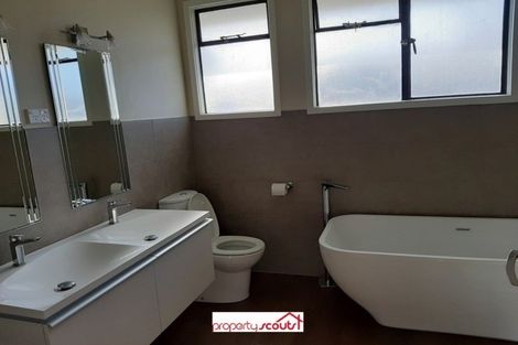 Photo of property in 12 Boundary Road, Claudelands, Hamilton, 3214