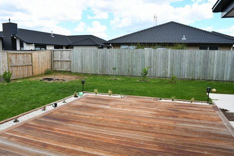 Photo of property in 32 Keerangi Place, Rototuna North, Hamilton, 3210