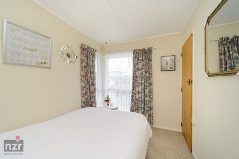 Photo of property in 5 Herbert Avenue, Cloverlea, Palmerston North, 4412