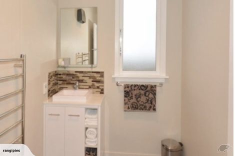 Photo of property in 63 Lonsdale Street, Belleknowes, Dunedin, 9011