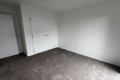 Photo of property in 9/233 Great North Road, Henderson, Auckland, 0612