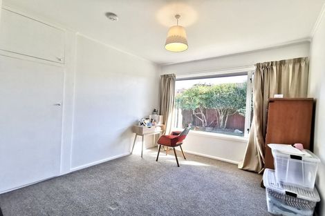 Photo of property in 12 Hornsby Street, Bishopdale, Christchurch, 8053