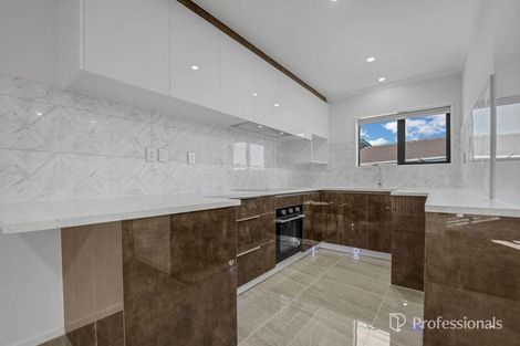 Photo of property in 25c Leaver Place, Weymouth, Auckland, 2103