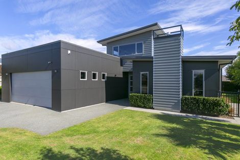 Photo of property in 19 Ernest Kemp Rise, Wharewaka, Taupo, 3330
