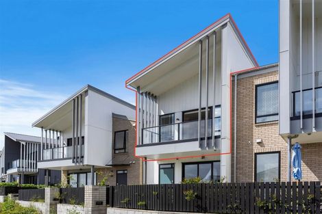 Photo of property in 2/48 Nugget Avenue, Hobsonville, Auckland, 0616