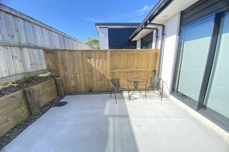 Photo of property in 12 Papaka Lane, Poike, Tauranga, 3112