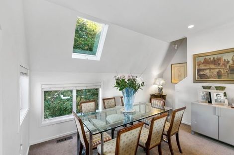 Photo of property in 55c Bolton Street, Kelburn, Wellington, 6012