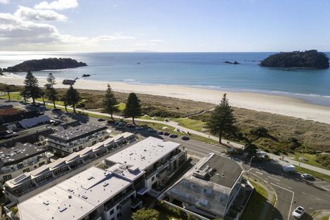 Photo of property in Vivaldi Apartments, 10/48 Marine Parade, Mount Maunganui, 3116
