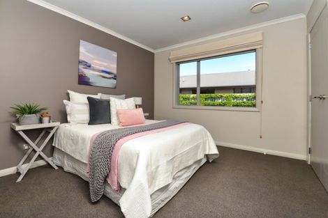 Photo of property in 8 Cabernet Close, Rototuna, Hamilton, 3210