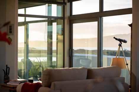 Photo of property in 116 Queens Road, Waikanae Beach, Waikanae, 5036